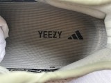 Y*eezy Boost 350 V2 HQ2059
