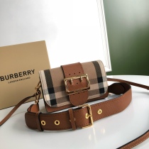 B*urberry  Bag Top Quality 19.5*5*12CM