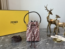 F*endi Bag Top Quality  12*10*18CM