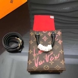 L*ouis V*uitton Top Bag   17*14*5cm