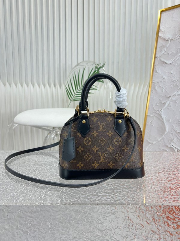 L*ouis V*uitton Top Bag   23.5*17.5*11.5cm