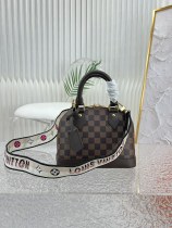 L*ouis V*uitton Top Bag   23.5*17.5*11.5cm