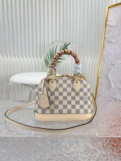 L*ouis V*uitton Top Bag   23.5*17.5*11.5cm