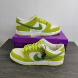 N*IKE DUNK LOW DM0807-300