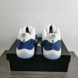 Air Jordan 11 Low