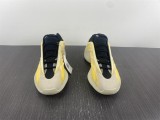Y*eezy Boost 700 V3 HP5425
