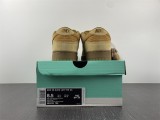 SB Dunk Low  883232-700