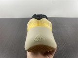 Y*eezy Boost 700 V3 HP5425
