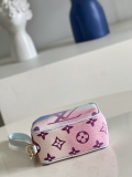 L*ouis V*uitton Top Bag   11*8*4CM