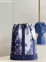 L*ouis V*uitton Top Bag   20*27*12cm