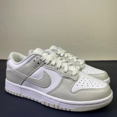 N*ike Dunk Low WMNS “Photon Dust” DD1503-103