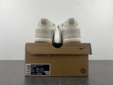 N*ike Dunk Low