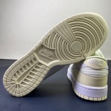 N*ike SB Dunk Low DJ6188 100