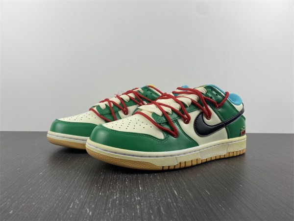 N*ike Dunk Low