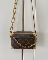 L*ouis V*uitton Bag Top Quality 18.5*13*8CM