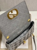 D*ior Top Bag  25CM
