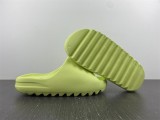 Y*eezy Slide HQ6447