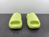 Y*eezy Slide HQ6447
