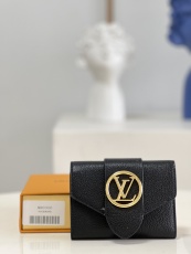 L*ouis V*uitton  Bag Top Quality 12*9*2.5CM