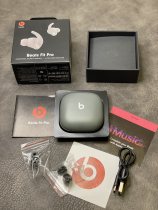 B*eats Fit  pro