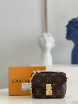 L*ouis V*uitton  Bag Top Quality 14*11*3.5CM