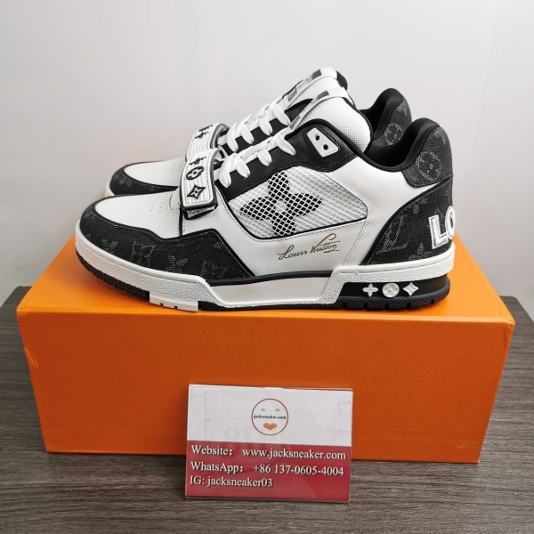Men L*ouis V*uitton Top Sneakers
