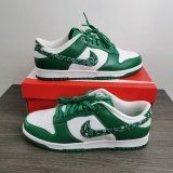 N*ike Dunk Low DH4401-102