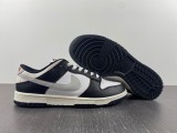 N*ike SB Dunk Low