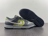 N*ike SB Dunk Low