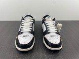N*ike SB Dunk Low