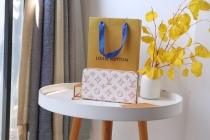 L*ouis V*uitton  Bag Top Quality 19*10.5*2CM