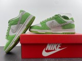 Dunk Low  Safari Swoosh  DR0156-300