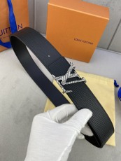 L*ouis V*uitton Belts Top Quality  40MM