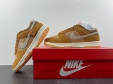 N*ike SB DUNK LOW