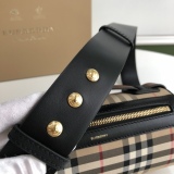 B*urberry  Bag Top Quality 21*11*11CM