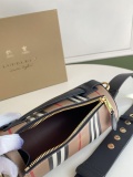 B*urberry  Bag Top Quality 21*11*11CM