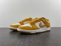 N*ike Dunk Low Next Nature DN1431-001
