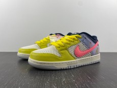 N*ike Dunk Low Bettie  DX5933-900