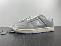 N*ike Dunk Low Metallic Silver DX3197-095