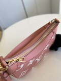 L*ouis V*uitton Top Bag  24*18*7CM