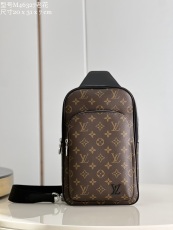 L*ouis V*uitton Top Bag  20*31*7CM