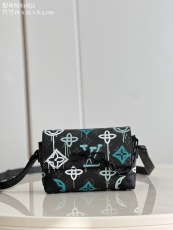 L*ouis V*uitton Top Bag  18*11*6.5CM