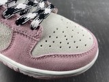 N*ike SB Dunk Low DV3054-600