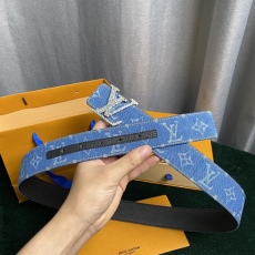 L*ouis V*uitton Belts Top Quality 40MM