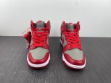 N*ike SB Dunk high