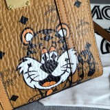 M*CM Bag Top Quality  18.5*19*9.5CM