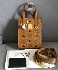 M*CM Bag Top Quality  17.5*13.5*4.8CM