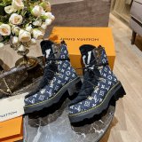 Women L*ouis V*uitton Top Sneakers