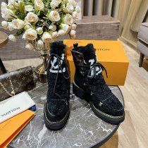 Women L*ouis V*uitton Top Sneakers