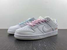N*ike SB Dunk Low DR4876-100